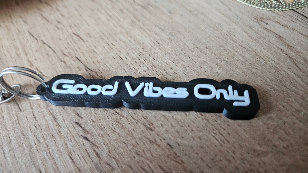 Good Vibes Only - keyring, pendant